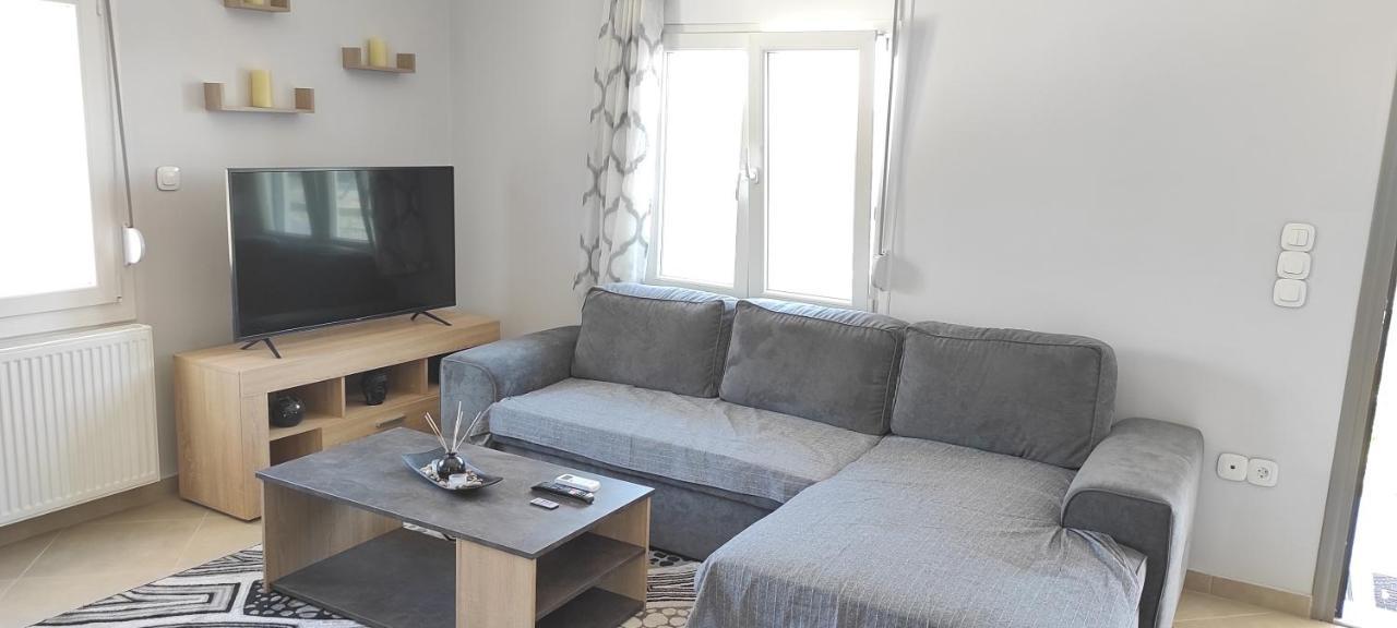 Spiros - Full Renovated House 2022 Leilighet Mármaron Eksteriør bilde